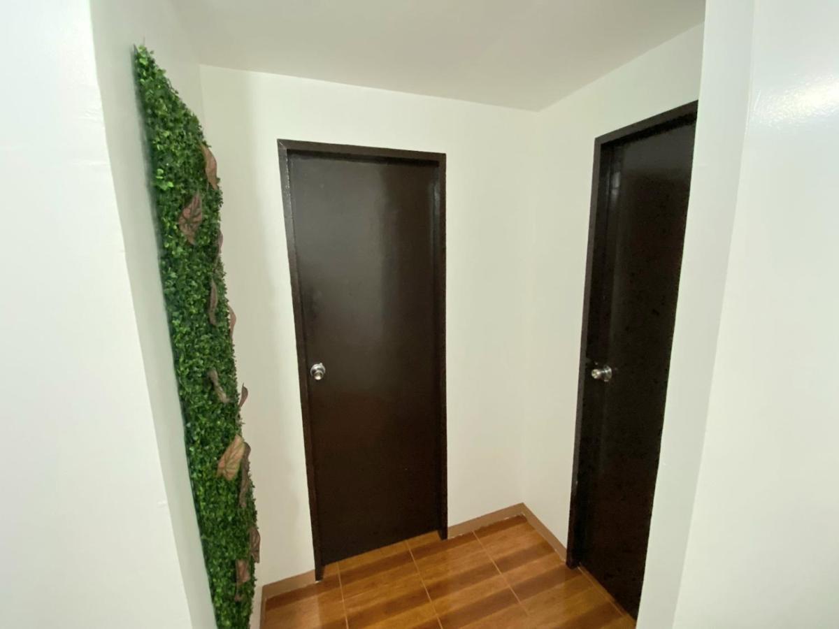 Rustic Themed - 2Br Townhouse - Near Clark Airport - Trp4 Apartment Mining Luaran gambar